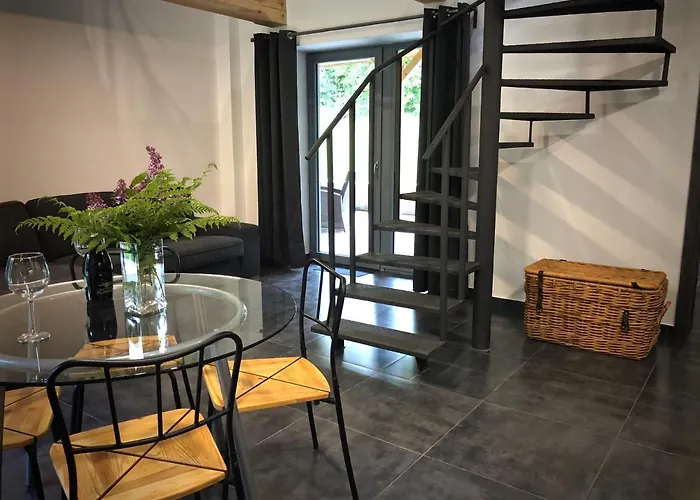 Apartment Mezonetovy S Terasou Na Samote V Lese Vlkava