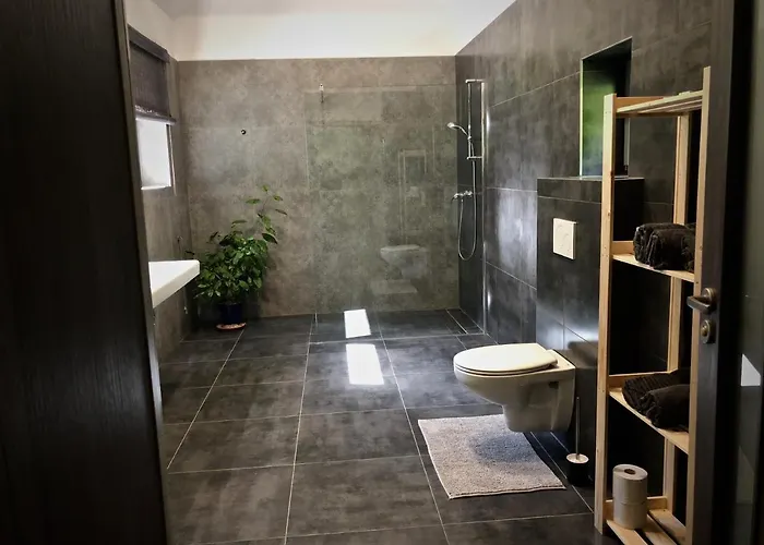 Mezonetovy S Terasou Na Samote V Lese Apartment *