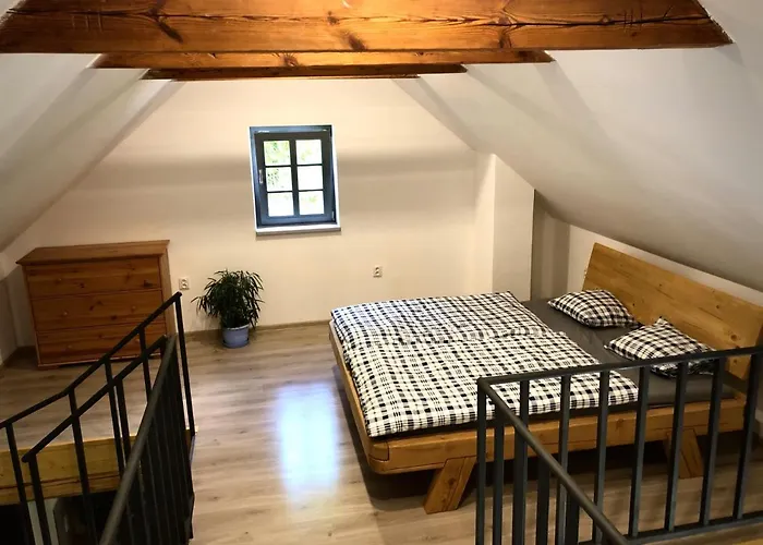 Mezonetovy S Terasou Na Samote V Lese Apartment